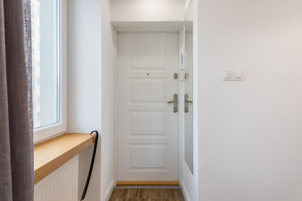 Rent Like Home - Zlota 65 II Варшава Экстерьер фото